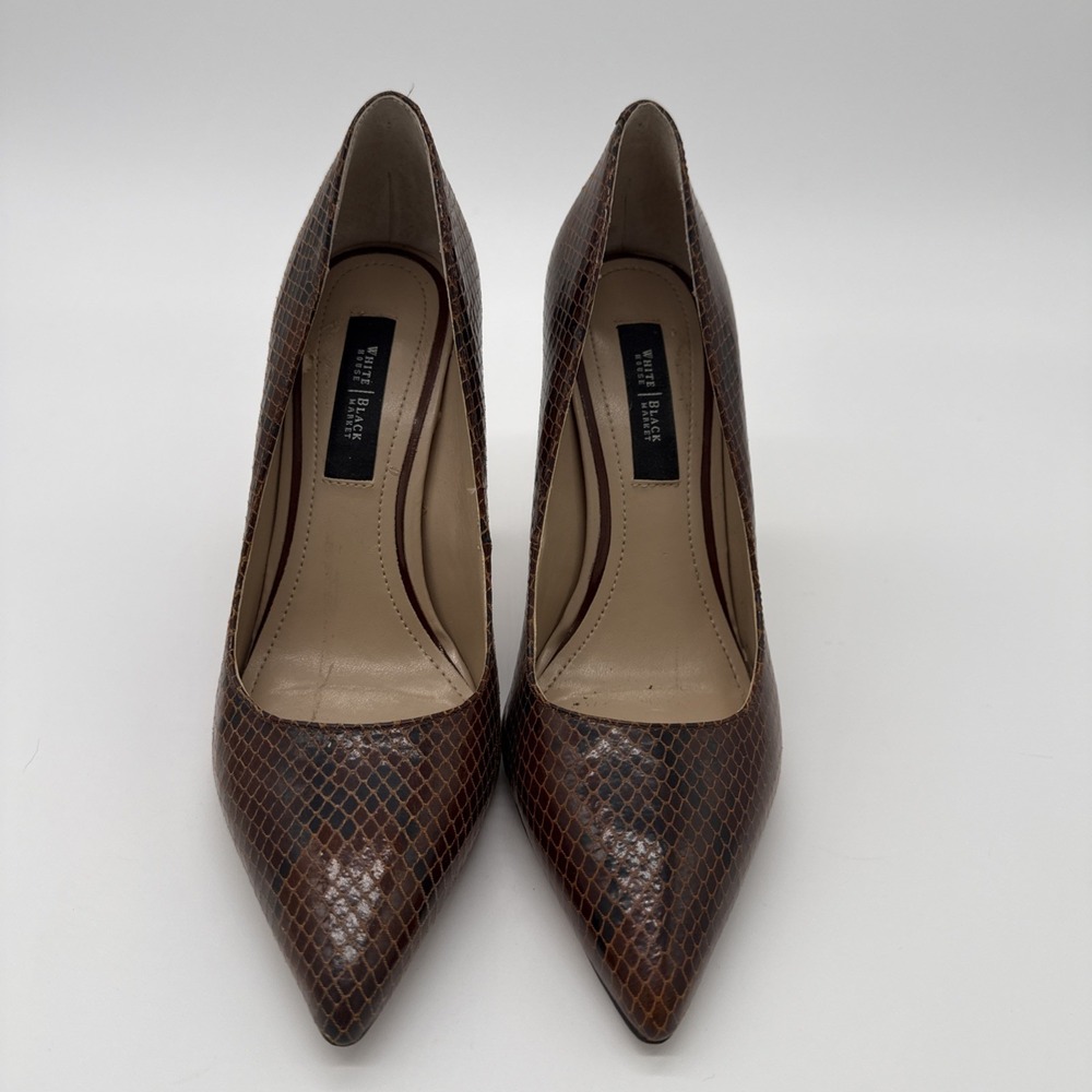 White House Black Market Heels Pumps Shoes Olivia Whisky Snakeskin Women's 7M